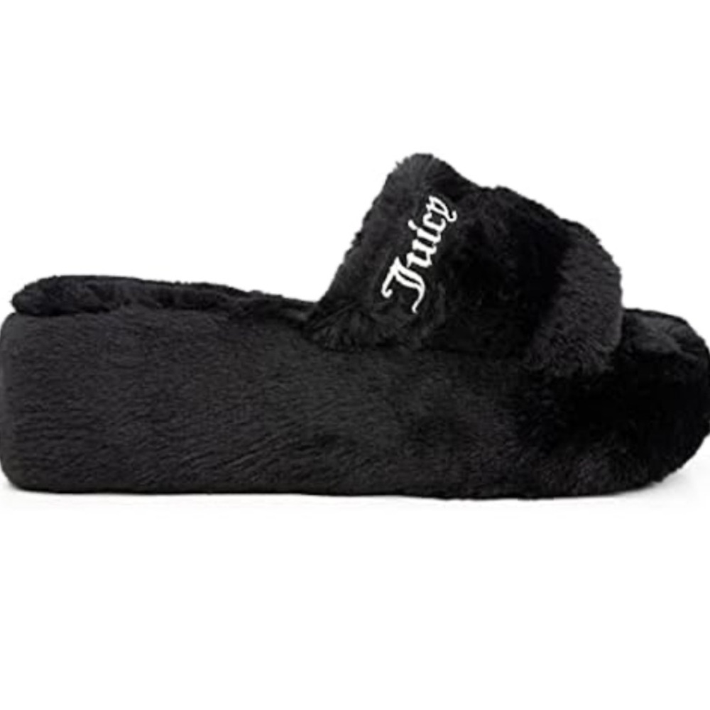 Juicy couture platform slippers🖤